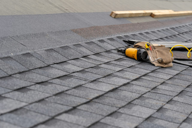 maintaining-asphalt-roof